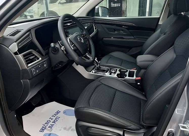 Zunanja slika - KG Mobility Korando - 1.5 T-GDI 120 kW Smart  A T - 5