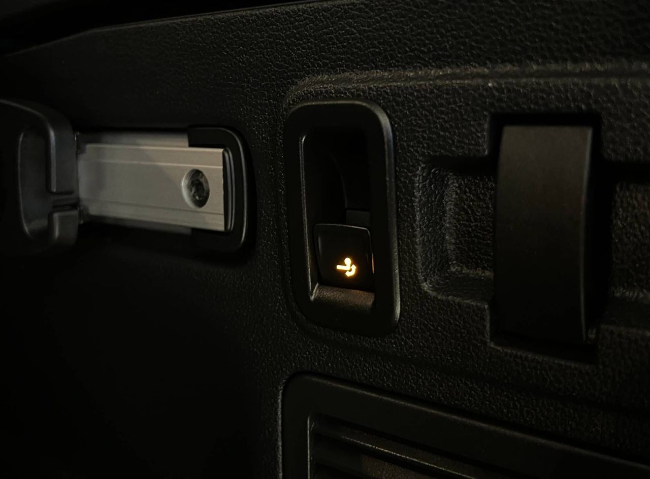 Zunanja slika - VW Touran - 2.0TDI-150KM-HIGHLINE-NAVI-ACC-2X-PDC-PRIKLOP-18C - 19