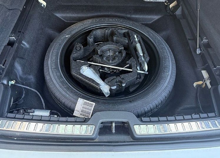 Zunanja slika - Volvo V90 Cross Country - D4 AWD AUT Edition Pro NAVI KLJUKA KAMERA - 10
