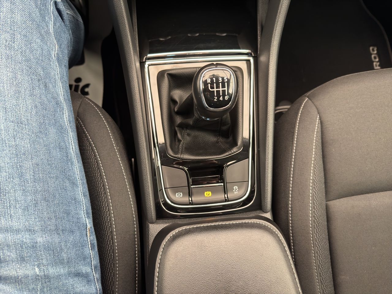 Zunanja slika - Škoda Karoq - 1,5 TSI - 13