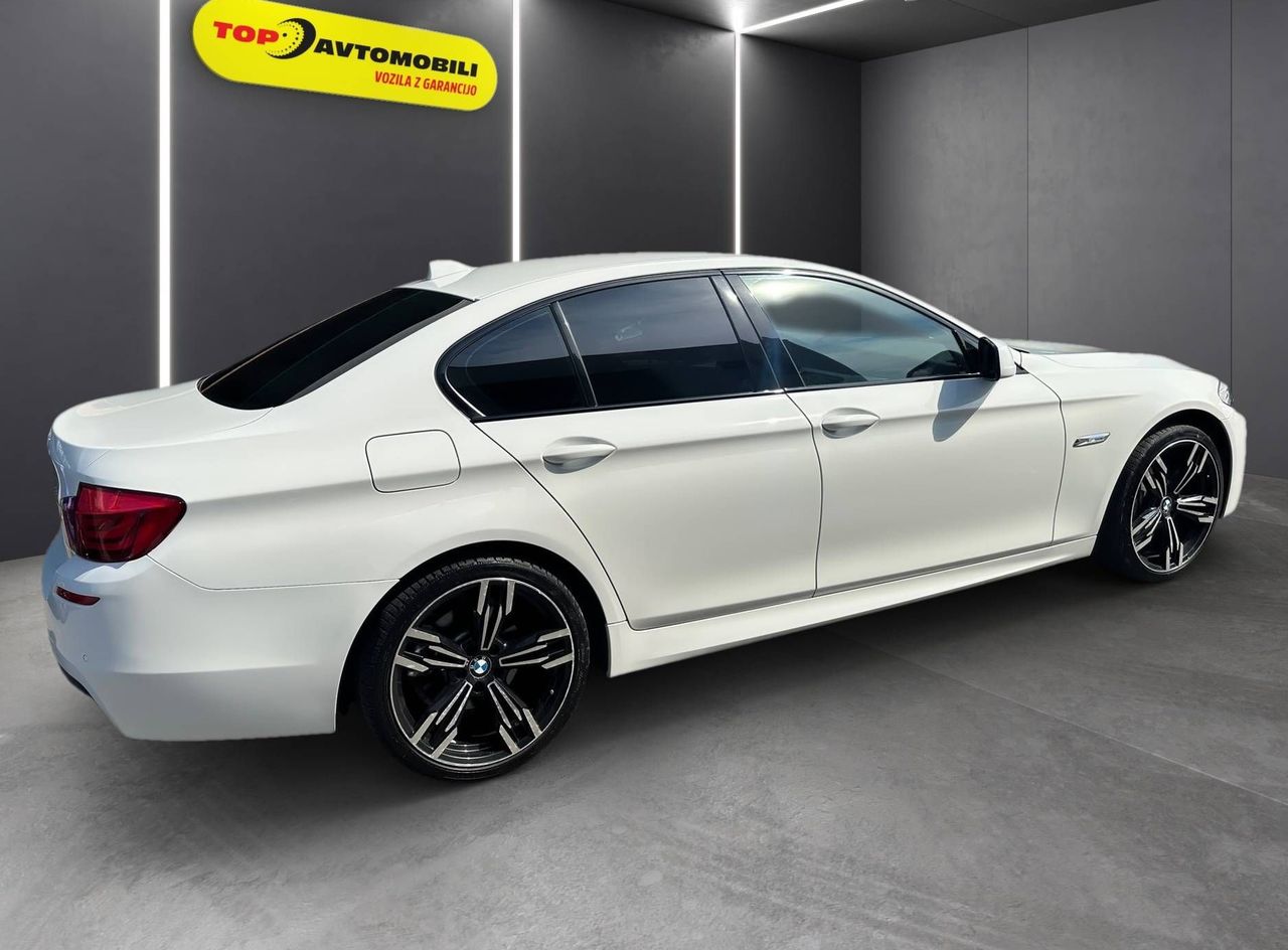 Zunanja slika - BMW Serija 5 - : 525d xDrive M-SPORT XENON NAVI PDC F1 HI-FI TEMPO. - 7