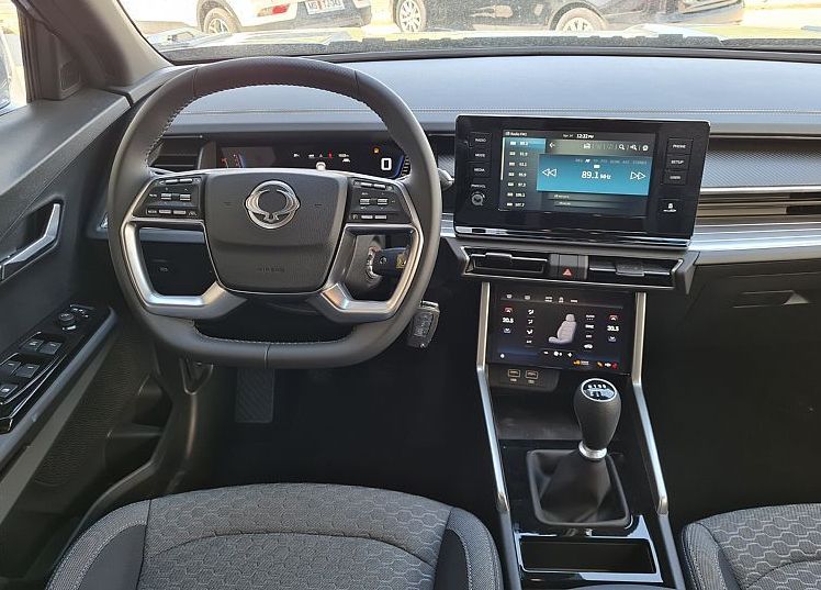 Zunanja slika - KG Mobility Torres - 1.5 T-GDi Special 4x2 M T - 7