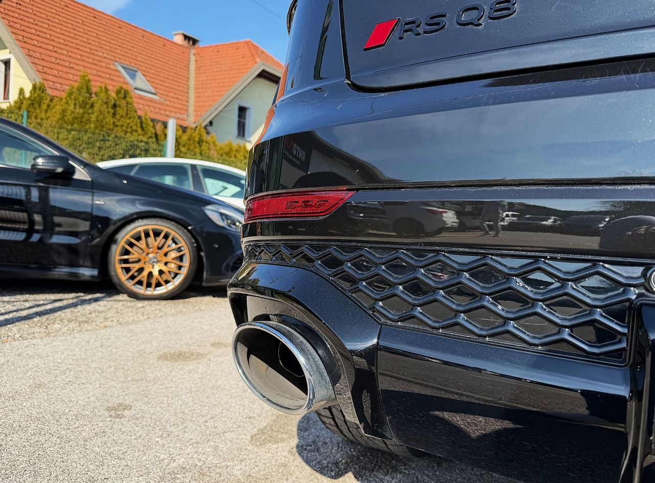 Zunanja slika - Audi RS Q8 - PERFORMANCE 4.0 TFSI Quattro HD MATRIX B.O. ACC - 5