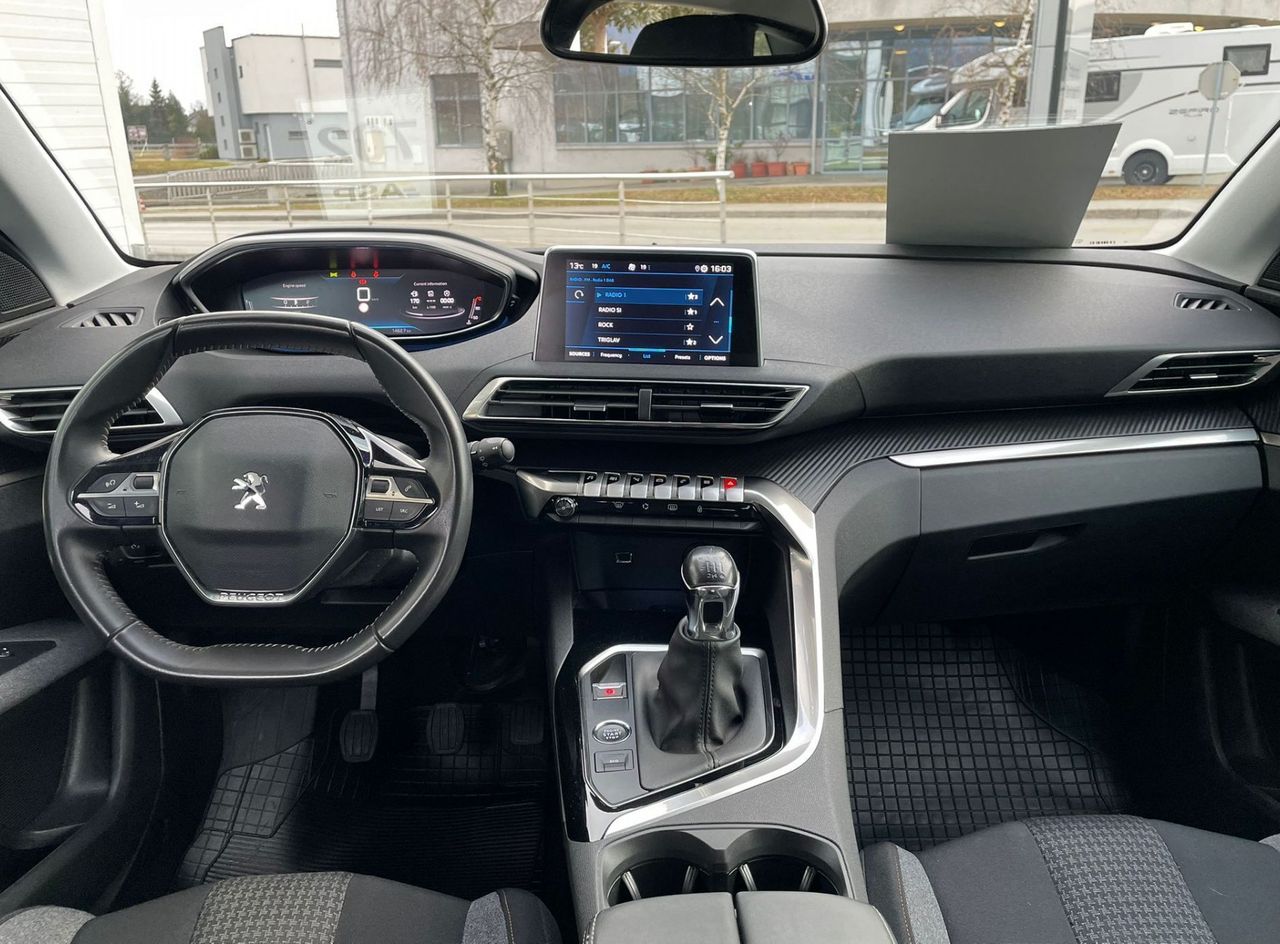 Zunanja slika - Peugeot 3008 - 1.2 PureTech 130 Active LED - 4