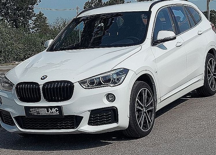 Zunanja slika - BMW X1 - serija :  xDrive20d AUT. M Sport  FULL LED HUD ACC ALU 19 - 1