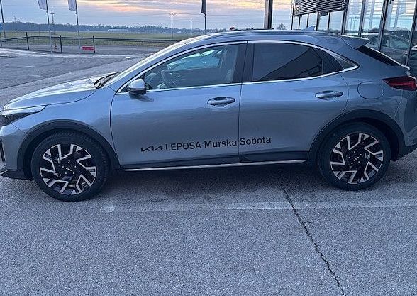 Zunanja slika - KIA XCeed - 1.6 T-GDi EX WAY ISG.7DCT 110.3 kW - 7