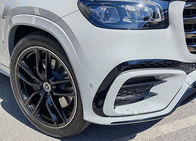Zunanja slika - Mercedes-Benz GLS-Razred - 450d-4M-AMG-LINE-ZRAČNO-SOFT-CL-PANO-360-KAM-HLA-S - 8