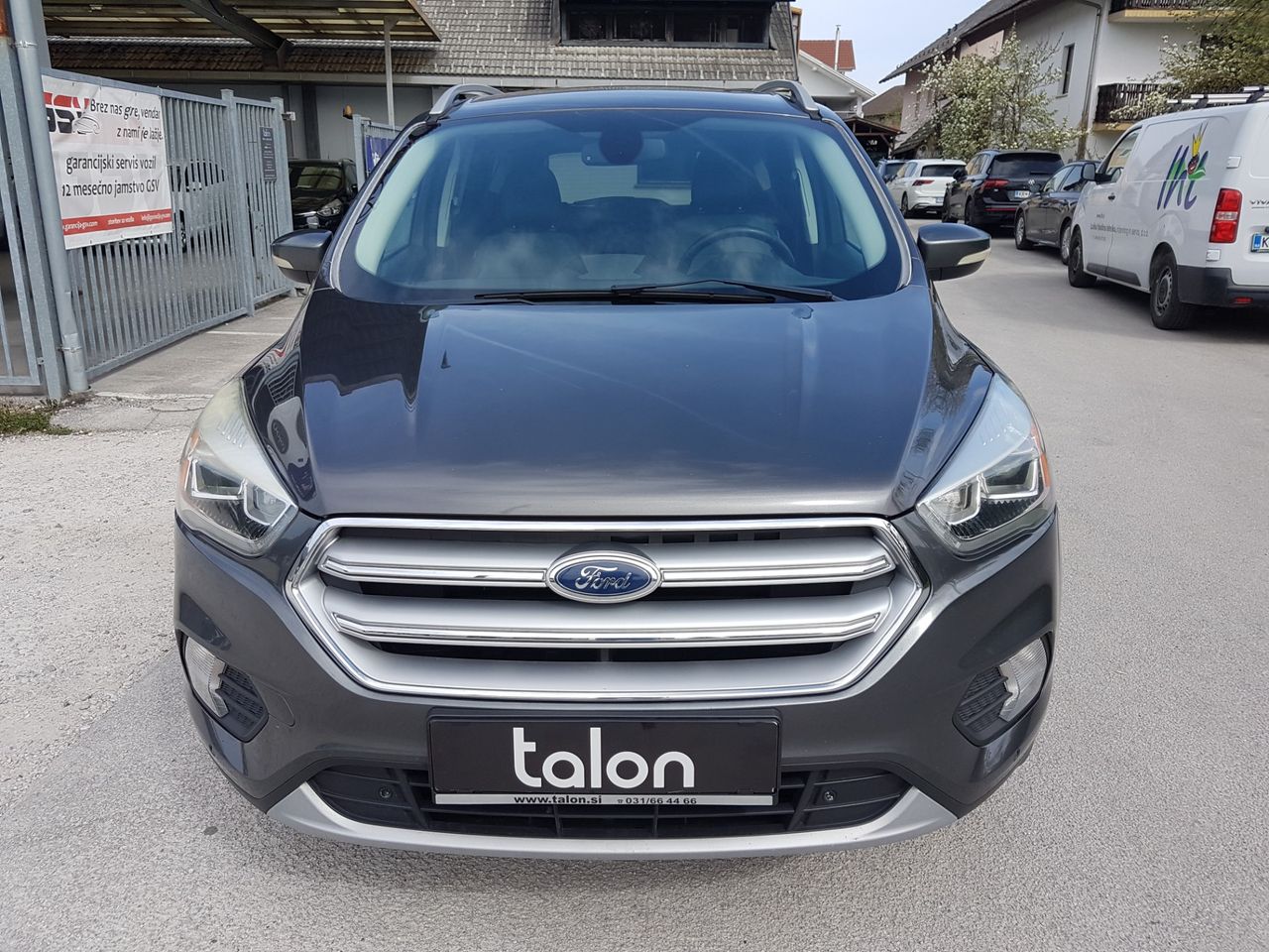 Zunanja slika - Ford Kuga - 4x4 2,0 TDCi Titanium Powershift - 2