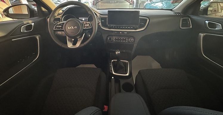 Zunanja slika - KIA Ceed - SW 1.5 T-GDi LX Champion M T - 9