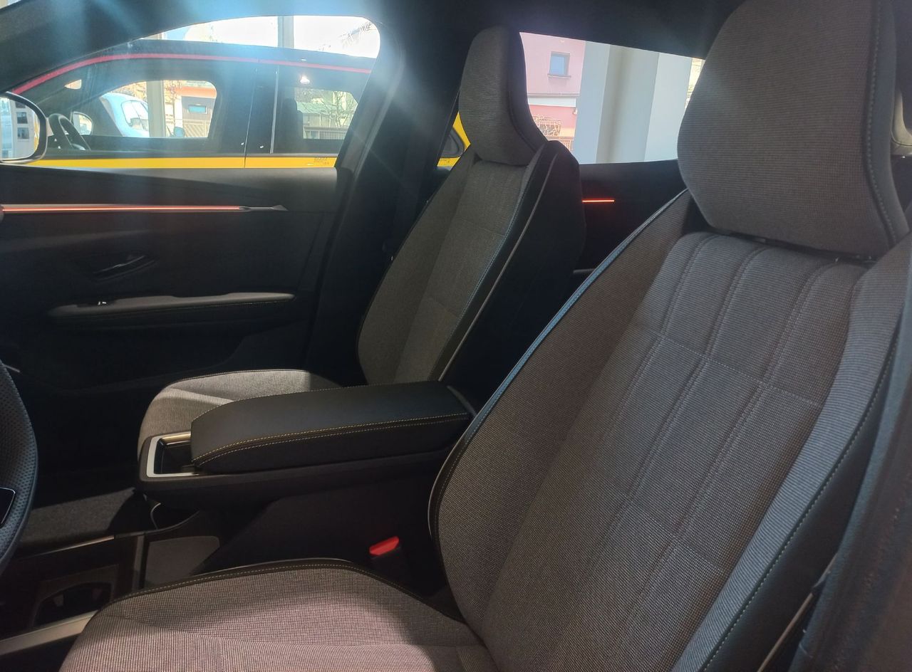 Zunanja slika - Renault Scenic E-tech - TECHNO 170 COMFORT RANGE  ZALOGA - 6