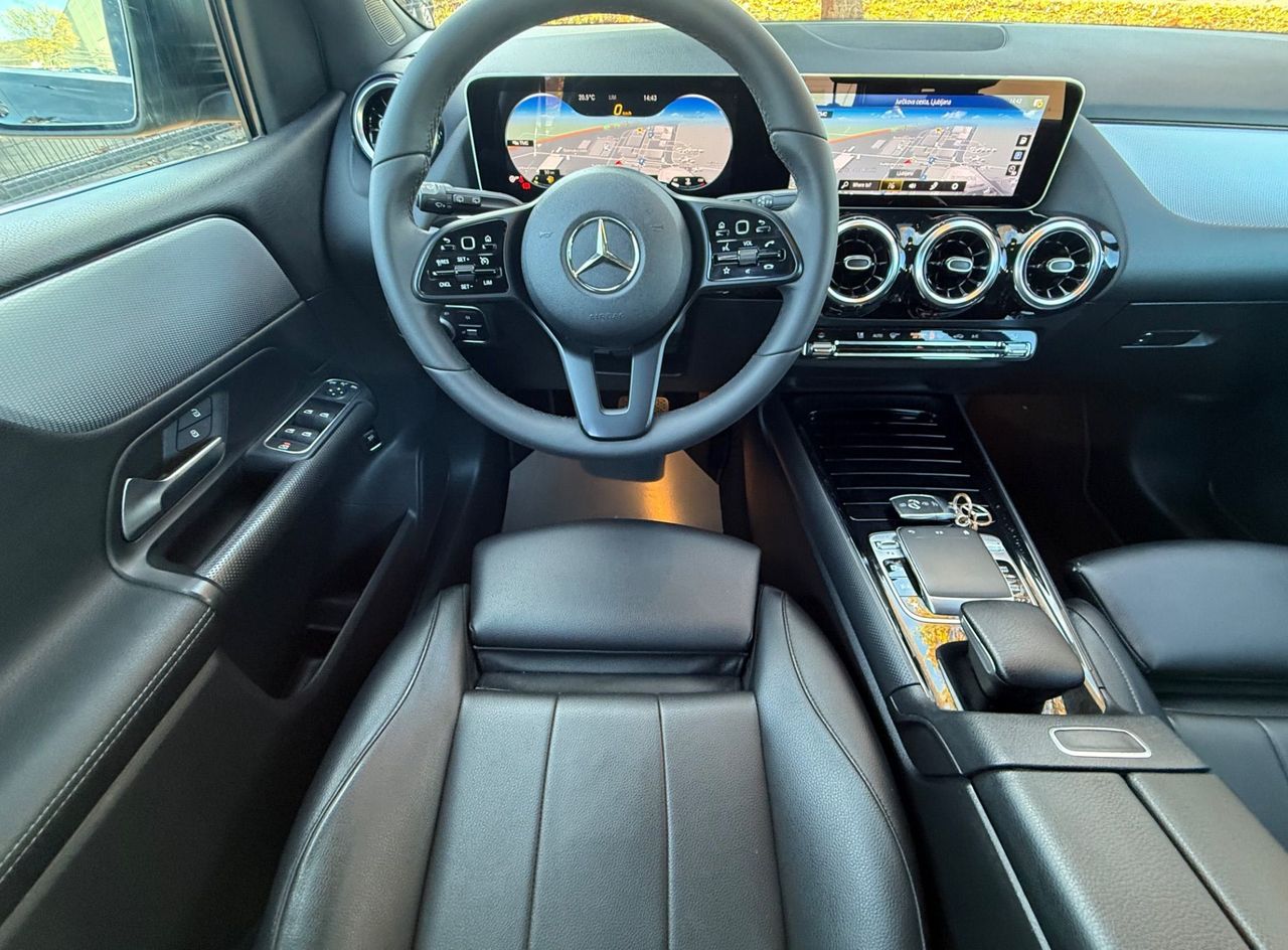 Zunanja slika - Mercedes-Benz B-Razred - B 200 d-Usnje-Ful led-Kamera-Widescreen-F1... - 11