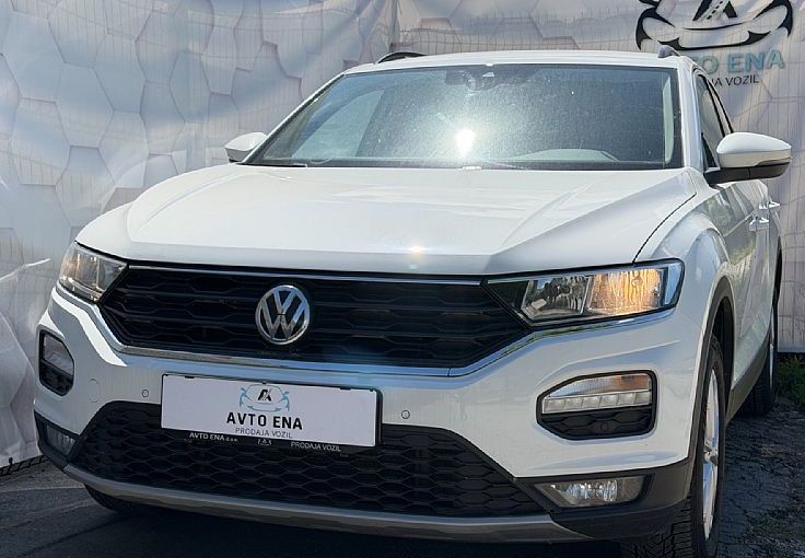 Zunanja slika - VW T-Roc - ACC - LANE ASS. - GRETJE SED. - 2