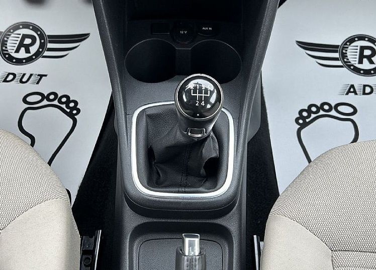 Zunanja slika - VW Polo - 1.6 TDI DPF Highline 66  90  PARK. NAVI. 1 LET.J.. - 12