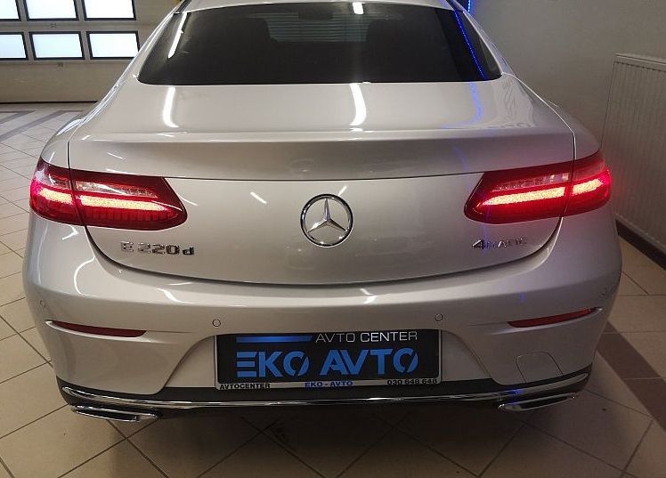 Zunanja slika - Mercedes-Benz E-Razred - E 220 d 4MATIC VELIKA NAVI-USNJE-KAMERA-ALU20-PD.. - 10