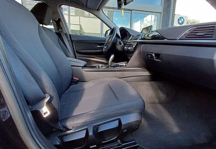 Zunanja slika - BMW Serija 3 - Touring: 318d AUT - 8