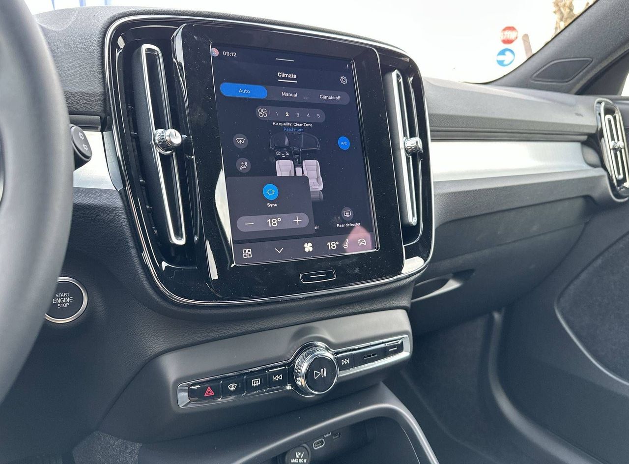 Zunanja slika - Volvo XC40 - B3 P Core Avt. - 17