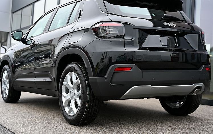 Zunanja slika - Jeep Avenger - 1.2 GSE 100 Altitude - 3