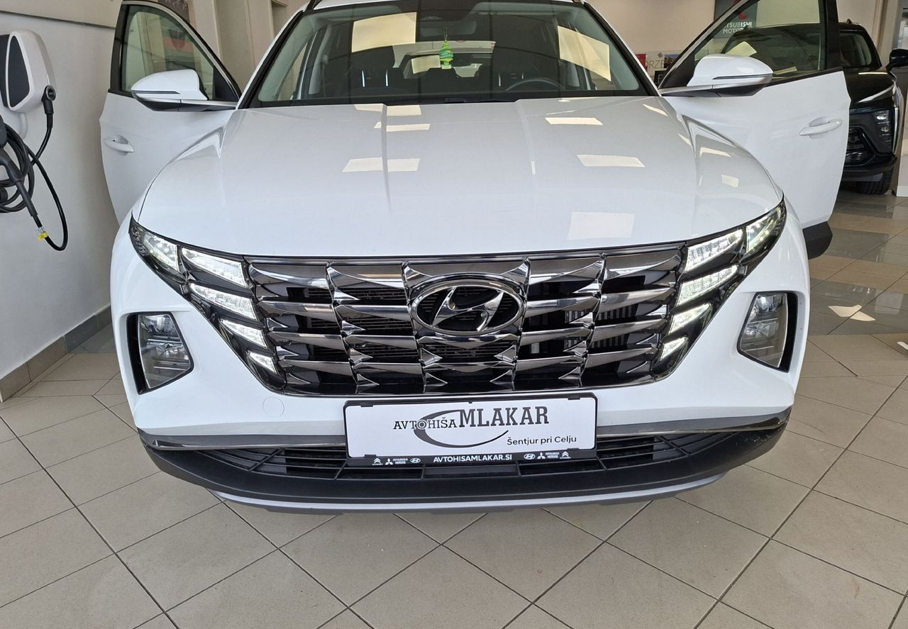 Zunanja slika - Hyundai Tucson - 1.6 CRDI 136 MHEV STYLE 4WD DCT-SLO-FULL LED-18 - 6