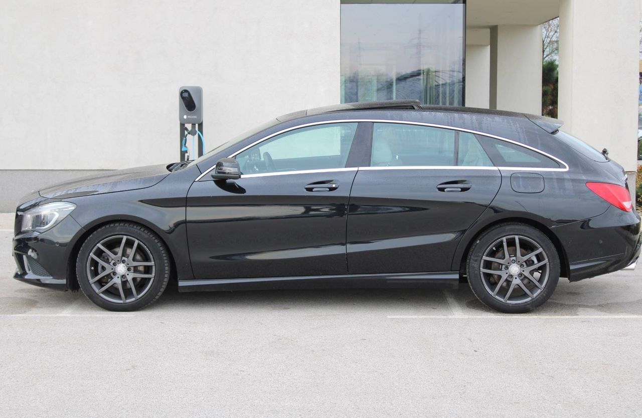 Zunanja slika - Mercedes-Benz CLA-Razred - CLA Shooting Brake CLA 200 d PANORAMA LED USNJE NAVI KAMERA... - 3