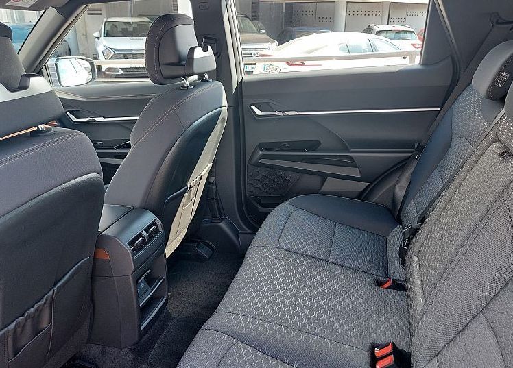 Zunanja slika - KG Mobility Torres - 152.2 kW Explore 2WD - 8