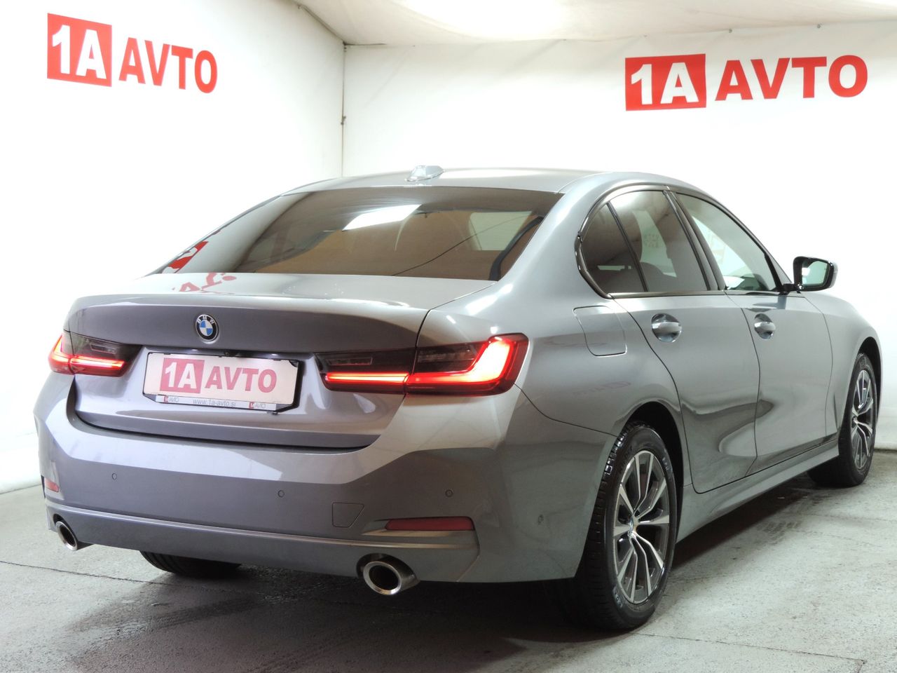 Zunanja slika - BMW Serija 3 - 320i xDrive LASER-USNJE-HEAD UP...... - 5