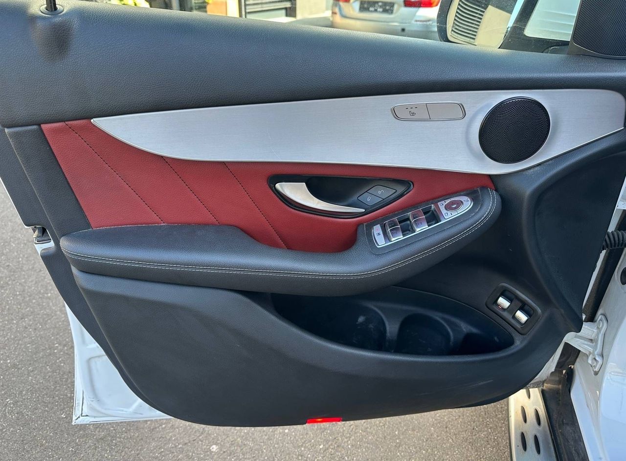 Zunanja slika - Mercedes-Benz GLC-Razred - GLC coupe 220d 4MATIC AMG LINE LED RADAR KAM 360 USNJE NAVI - 11