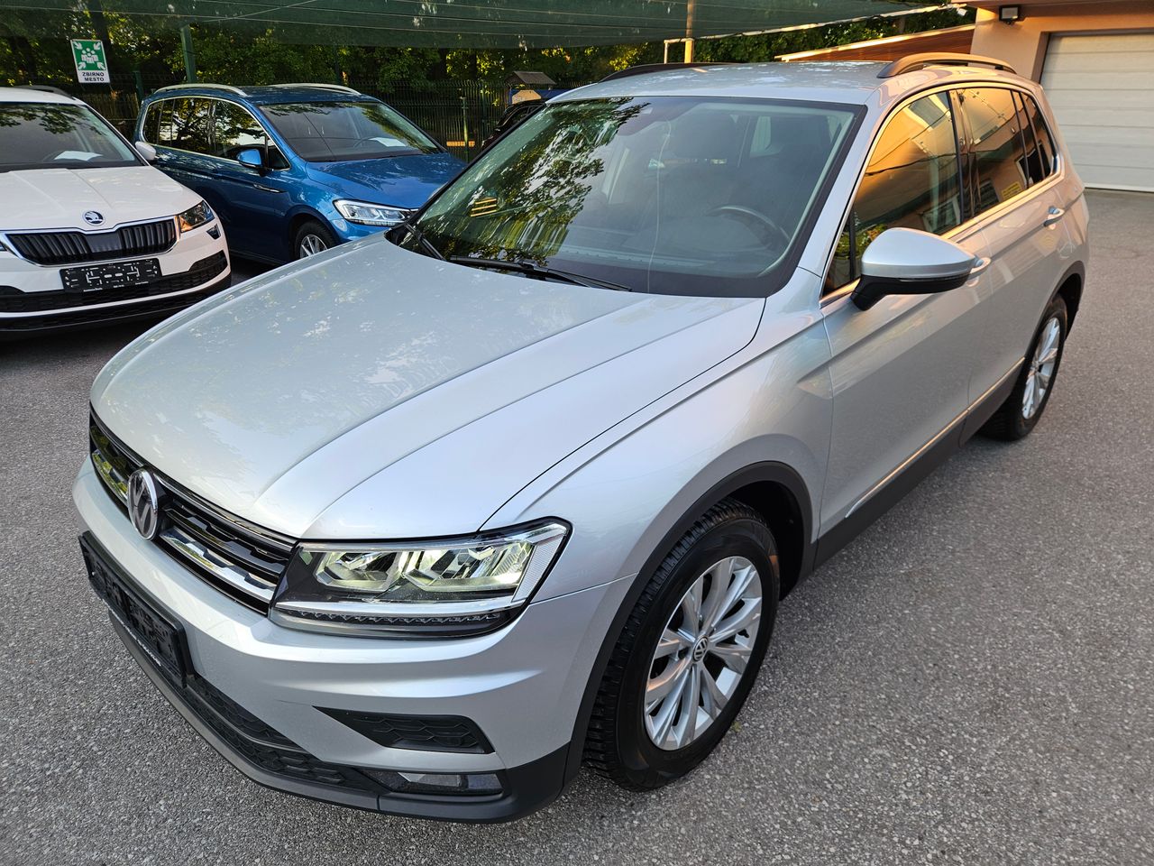 Zunanja slika - VW Tiguan - 2,0 TDI BMT Highline - 1