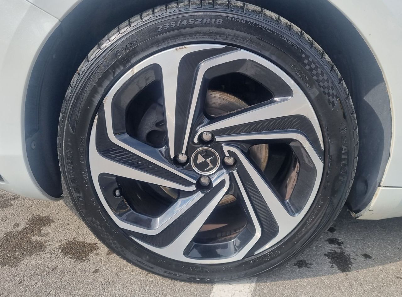 Zunanja slika - DS DS 5 - 1.6 THP 165 avtomatik - SERVISNA ZGODOVINA - 13