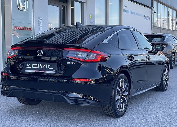 Zunanja slika - Honda Civic - 2.0-HIBRID-135kW-ELEGANCE-CVT-ACC-NAVI-LED-ZALOGA - 4