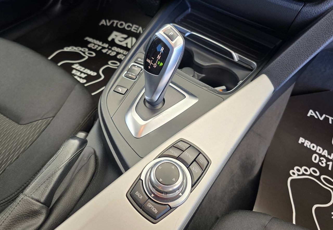 Zunanja slika - BMW Serija 3 - Touring: 318D-AVT-FACELIFT-FULL LED-NAVI-TEMPOMAT-PDC- - 14