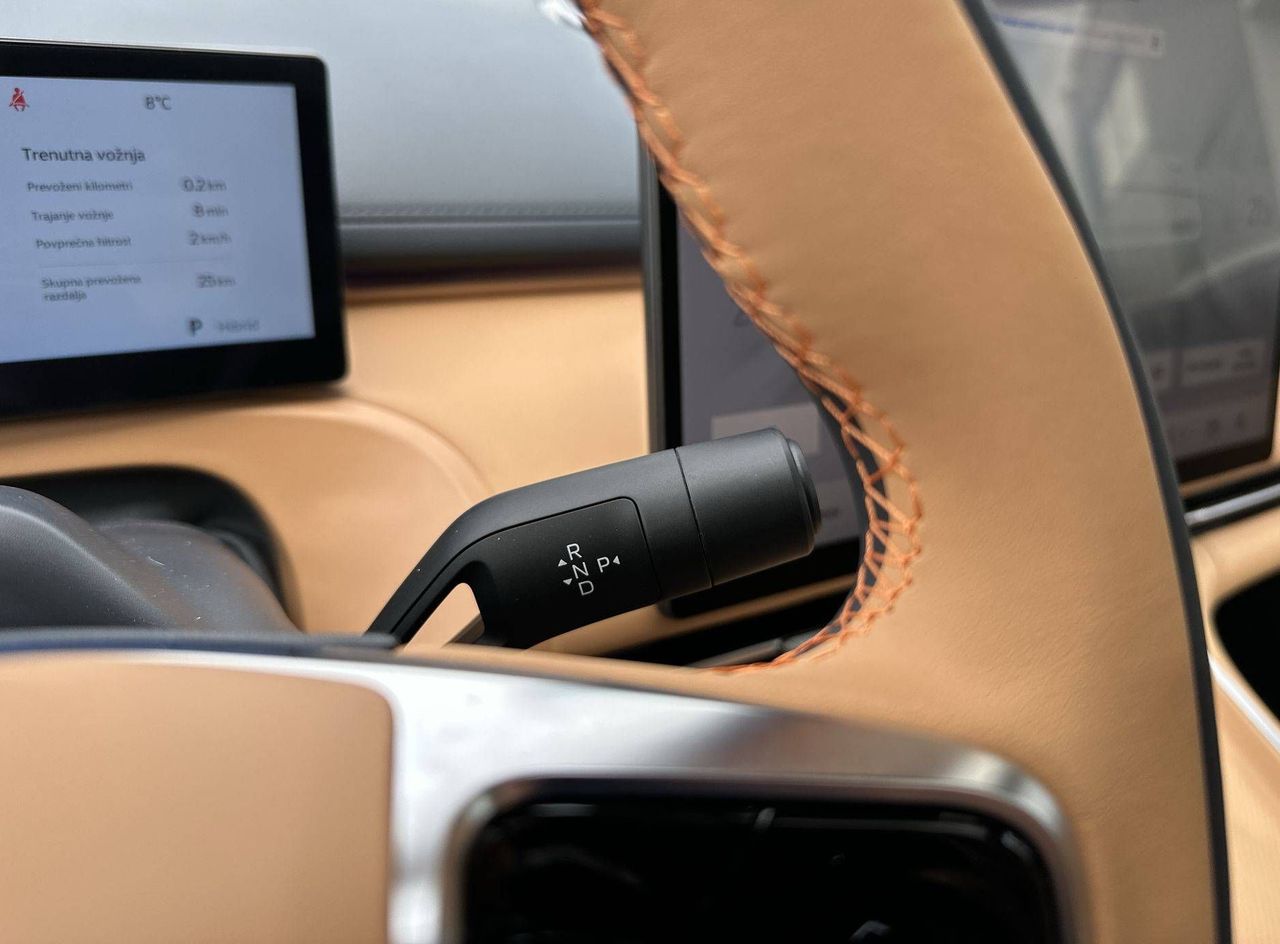 Zunanja slika - Geely StarRay EM-i - Plug-In Hybrid 1.5 Max Avt. - 17