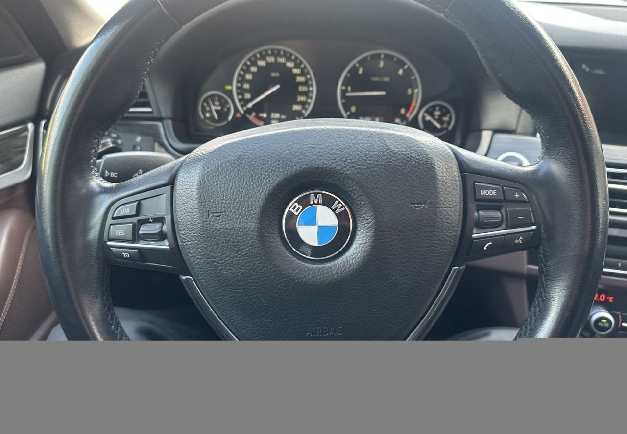 Zunanja slika - BMW Serija 5 - Touring: 530d xDrive touring Avt. - 12