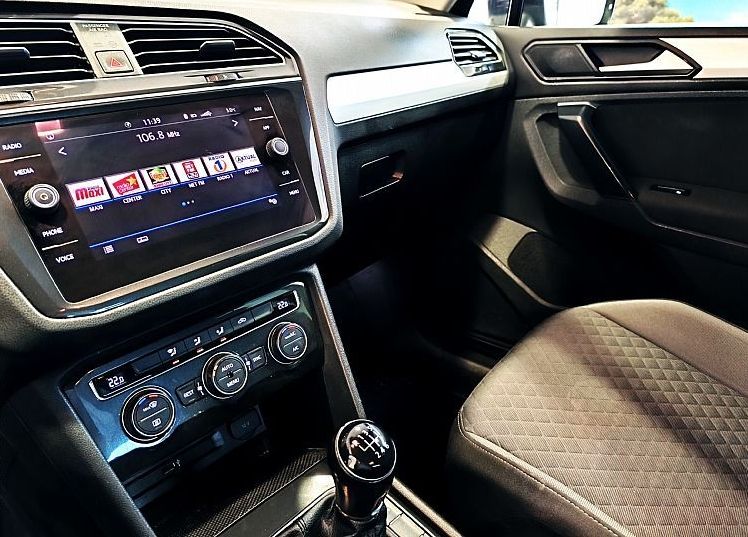 Zunanja slika - VW Tiguan - 1.5 TSI ELEK.VL.KLJUKA-KAMERA-DAB-TEMPO-AMBI-VIDEO - 11