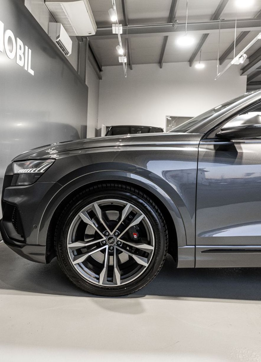 Zunanja slika - Audi SQ8 - MATRIX-KEYLESS-PANO-ZRAČNO-USNJE-VIRTUAL-HLAJ-22C - 5