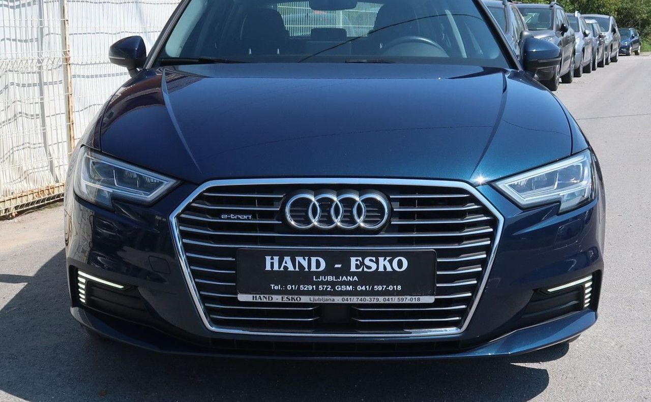 Zunanja slika - Audi A3 - 40 E-tron S-tronic-VIRTUAL-LED-NAVI-PDC - 2