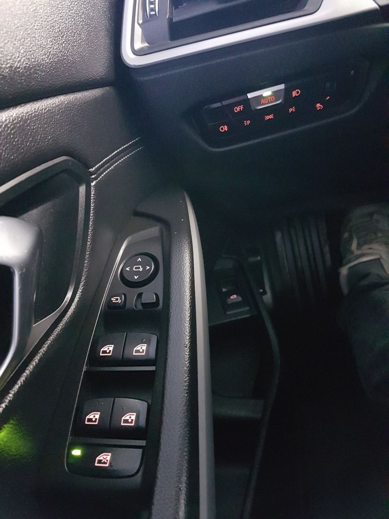 Zunanja slika - BMW Serija 1 - serija 3 Touring 318d Touring Avt. - Facelift, Widescreen, Sport. - 19