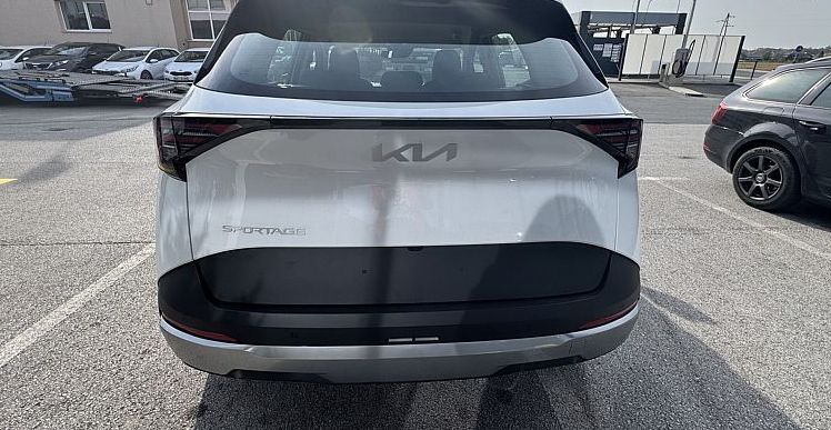 Zunanja slika - KIA Sportage - 1.6 T-GDi 110kW LX Fresh. 7 DCT - 4