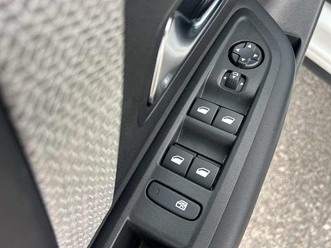 Zunanja slika - Citroën C4 - 1,2 PureTech 130 Feel - 16
