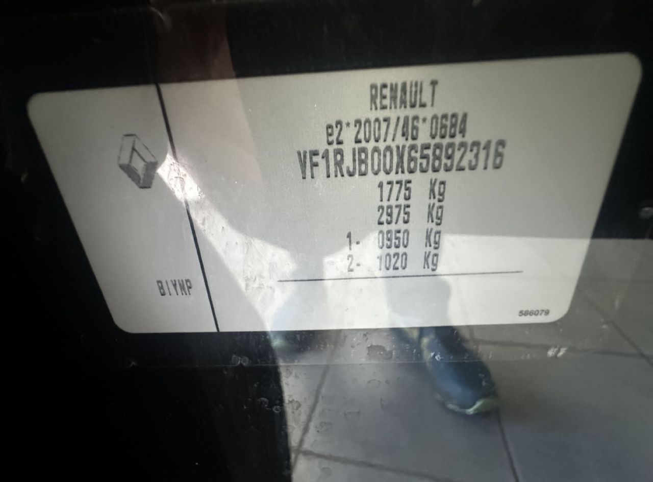 Zunanja slika - Renault Captur - TCe 130 Intens.TCe 130.USNJE.NAVI.96 KW.BENZIN - 18