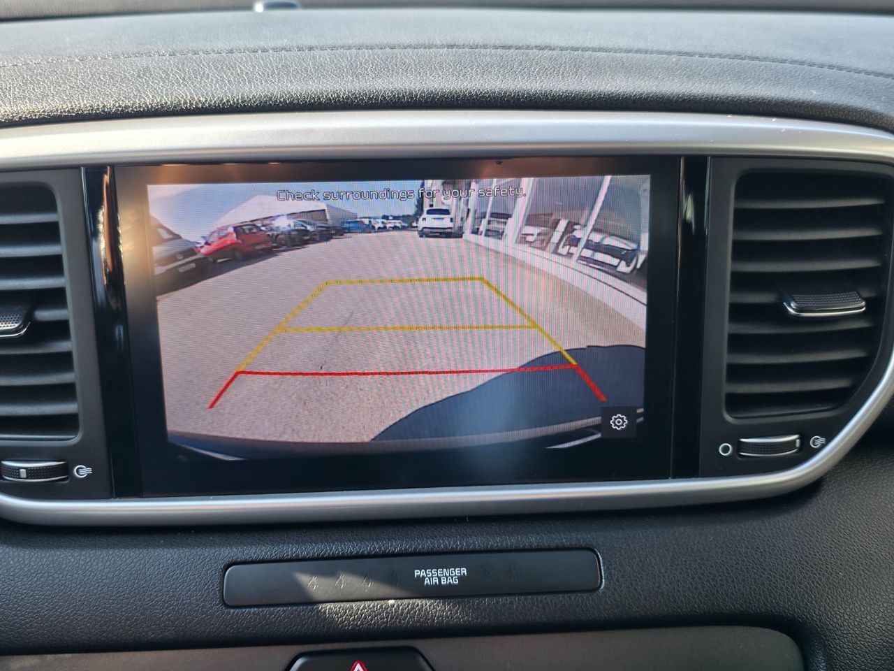 Zunanja slika - KIA Sportage - 2WD 1,6 GDI LX EDITION - 9