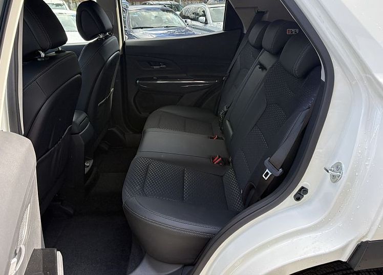 Zunanja slika - KG Mobility Korando - 1.5 T-GDI 110 kW Smart 4WD M T - 9