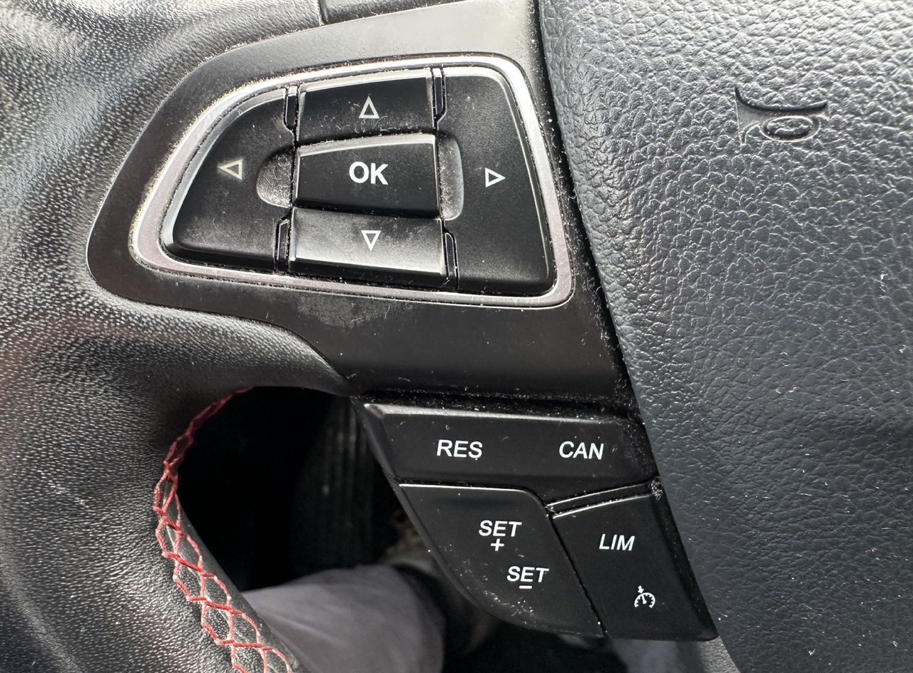 Zunanja slika - Ford Kuga - ST-Line 1.5 EcoBoost 110 kW.NEMŠKI+4ALU.PANO.KAMER - 11