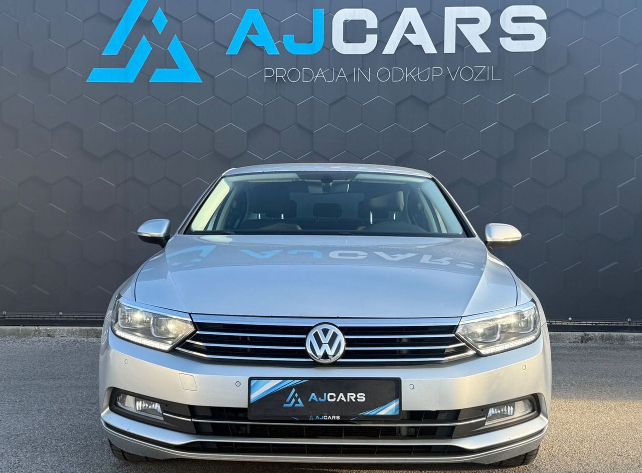 Zunanja slika - VW Passat - 2.0 TDI BMT Highline-Slovensko poreklo-Vel. serv.. - 2