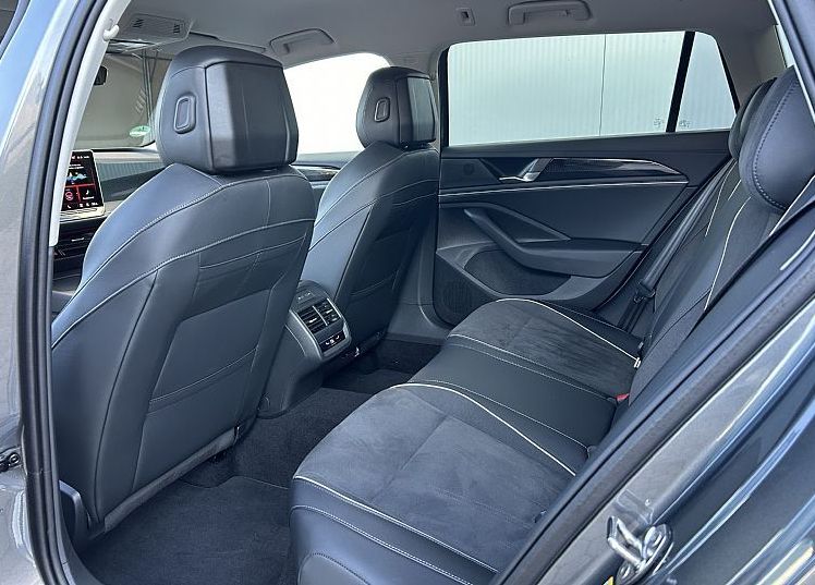 Zunanja slika - VW Passat - Variant 1.5 eTSI Elegance DSG LED-ACC-AMBIENT-ALU16-GR.SED - 10