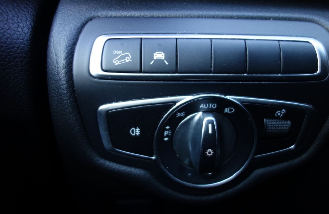 Zunanja slika - Mercedes-Benz V-Razred - V 250 d 4MATIC kratki - 12