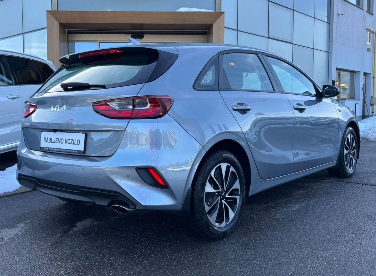 Zunanja slika - KIA Ceed - 1.0 T-GDi LX Champion+ KAMERA-TEMPOMAT-DAB+ - 4