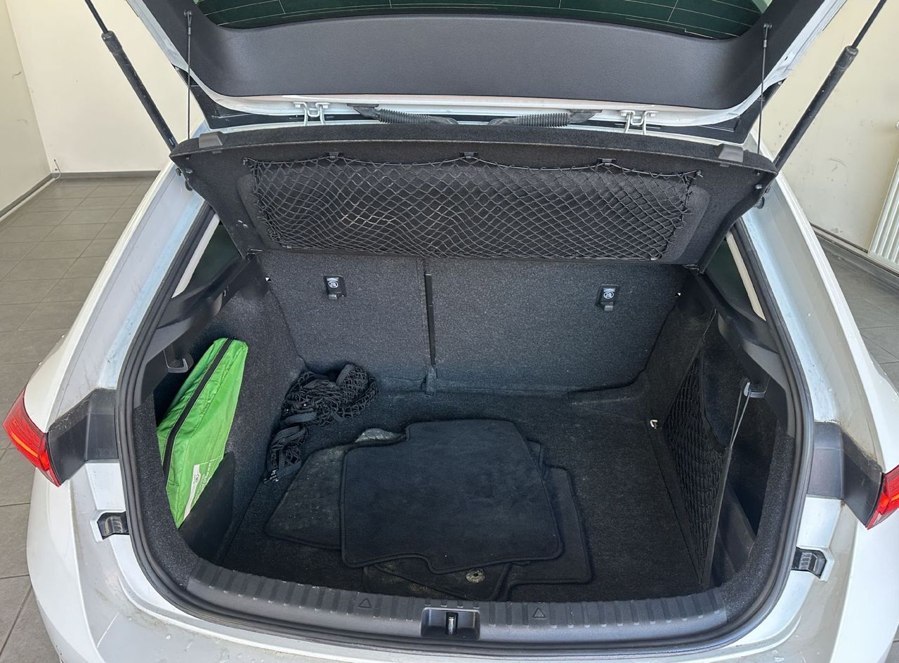 Notranja slika - Škoda Scala - 1.5 TSI ACT. 110kW.SLOVENSKI.SAMO 91.000 KM.VSI SE - 14