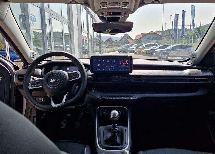 Zunanja slika - Jeep Avenger - Altitude 1.2 GSE 100 - 11