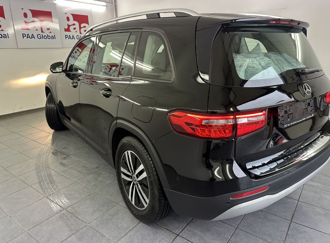 Zunanja slika - Mercedes-Benz GLB-Razred - GLB 200 d 4MATIC Avt.NEMŠKI.KAMERA.PANORAMA.NAVI - 16