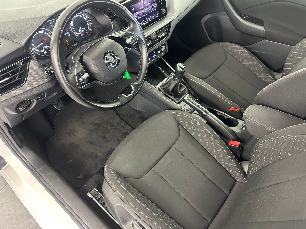 Zunanja slika - Škoda Kamiq - 1.0 TSI 70 kw.2023.SAMO 47.900 KM - 14